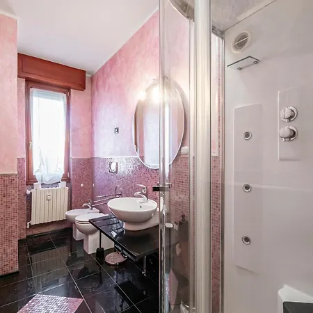 Rogoredo Balcony Apartament