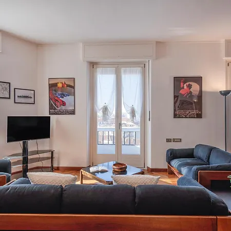 Appartamento Otto Novembre, 3 Ampio Ed Elegante Con Vista Milano