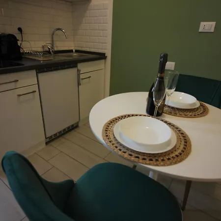 Veronica's House 1 Station - Corso Buenos Aires *