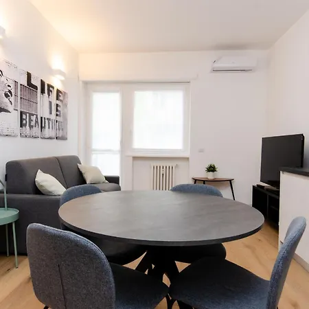 Milano Centrale * Milán