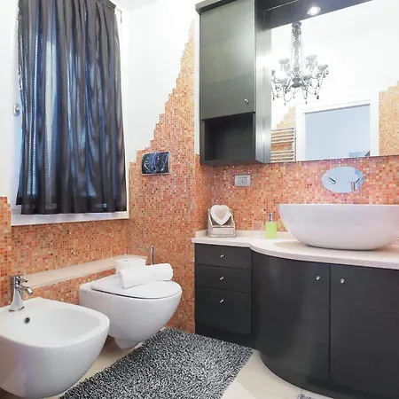 Primopiano - Ronchi Apartament *