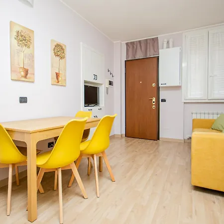 Pasteur Flat