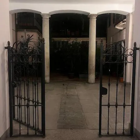 Appartement Appartamentoarchimede5 *