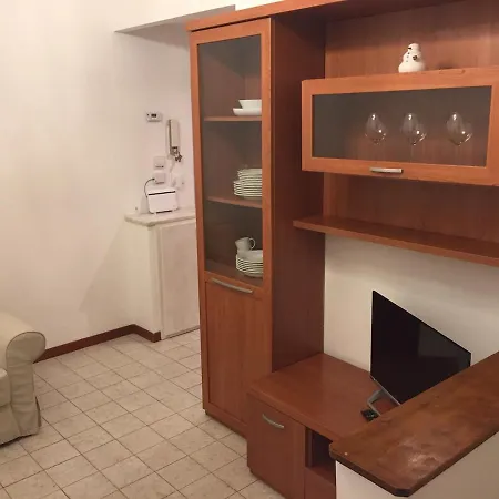 Appartamento Natalia's 2-rooms Cozy Flat, Only 10 Min To Duomo *