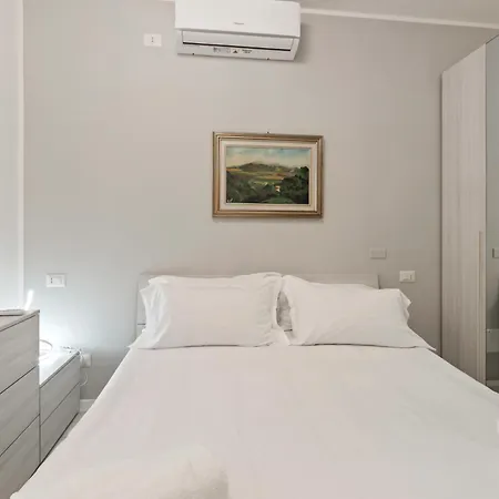 Bwr - Near Mico, Alberti Apartment
