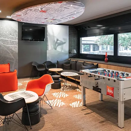 Ibis Ca' Granda Hotel 3*
