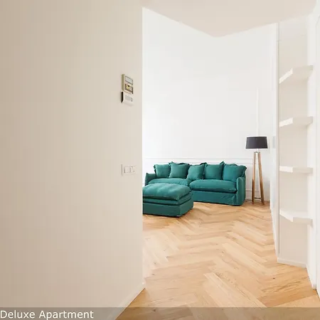 Apartament Brera In San Fermo Mediolan