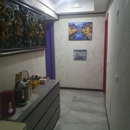 Sira House 2*