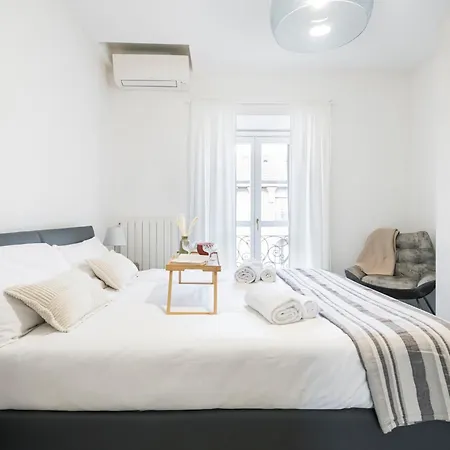 Apartment Easylife - - Lecco 18d - Porta Venezia