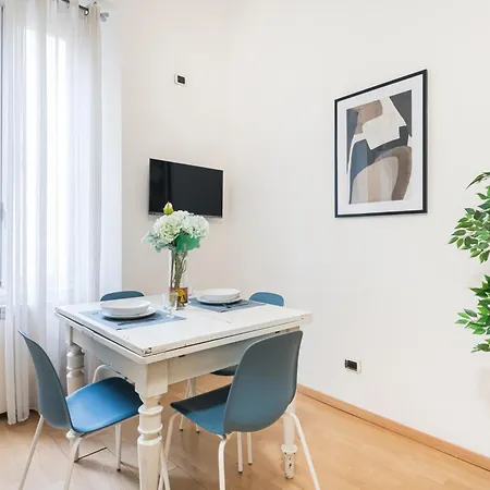 Easylife - Rilassati Nel Calore Di Un Confortevole Trilocale Nel Cuore Di Porta Venezia Apartment *