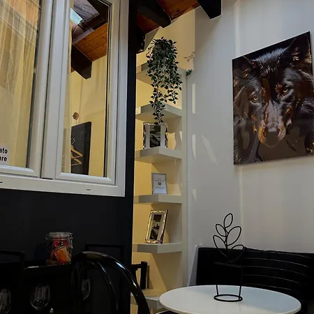 Hosting Dreams Attics - Duomo Apartamento *