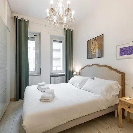 Living - Via Varese 4 Apartment