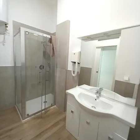 Logical Via P Rossi 19 Lejlighed