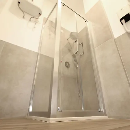 Logical Via P Rossi 19 Lejlighed Milano