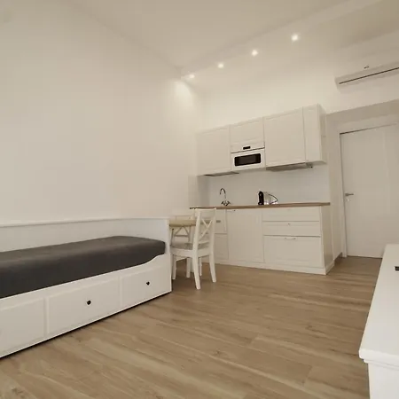 Logical Via P Rossi 19 Lejlighed Milano