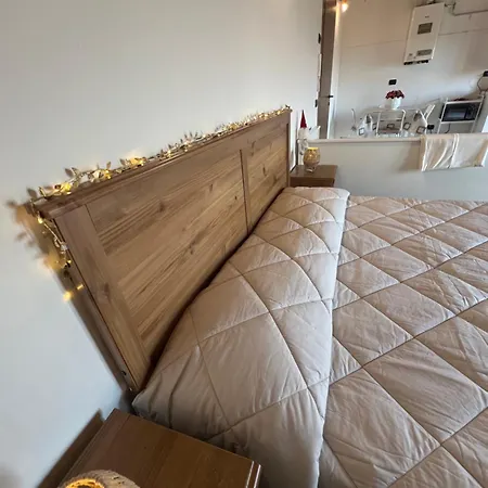 Auroras Apartment *