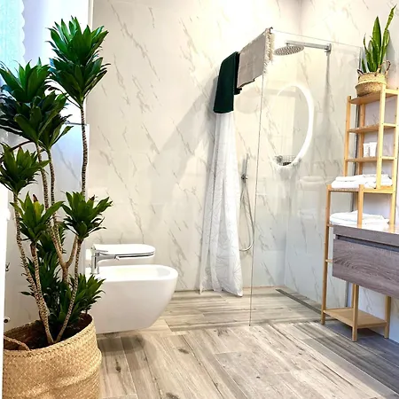 La Casa Di Raysa Con Idromassaggio Vicino Al Duomo Lejlighed