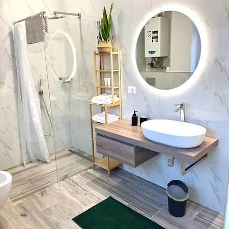 Apartamento La Casa Di Raysa Con Idromassaggio Vicino Al Duomo