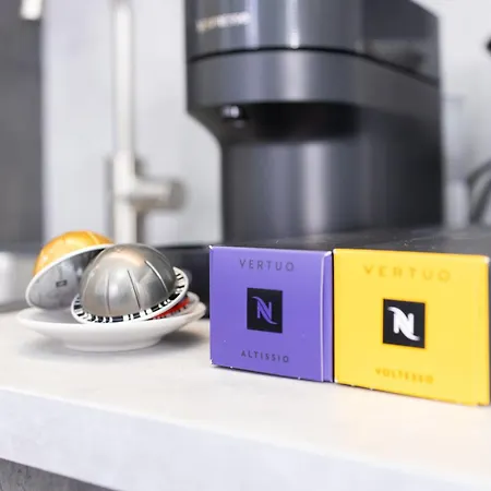 5 Stars Flat, Next To Subway, 3 Stops To Duomo, Ac & Wi-fi * Mailand