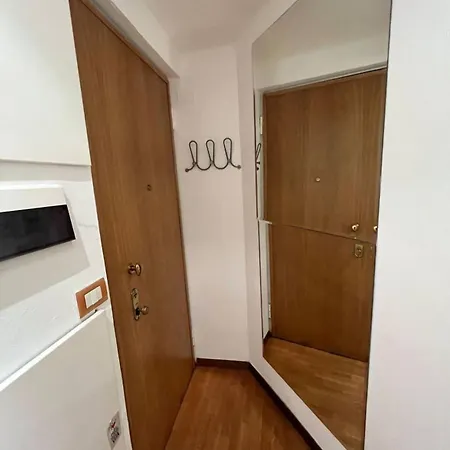 Gerusalemme Apartment Milan