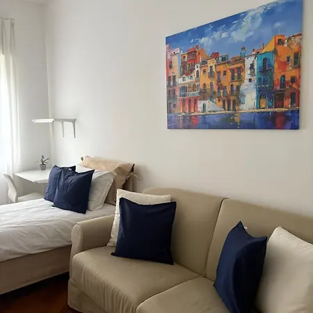 Bocconi - Porta Romana 4 Da Letto Con 2 Bagni Privati *