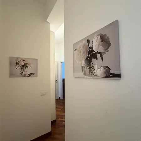 Bocconi - Porta Romana 4 Da Letto Con 2 Bagni Privati