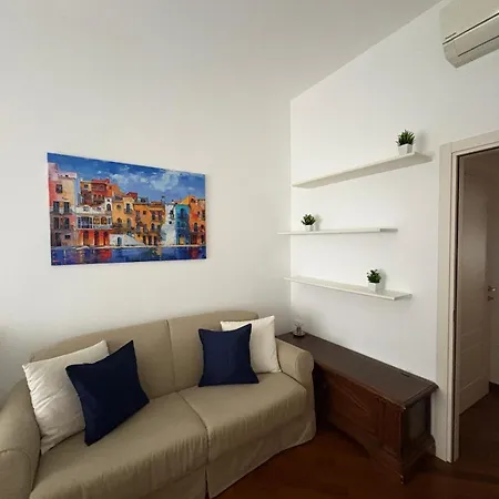 Bocconi - Porta Romana 4 Da Letto Con 2 Bagni Privati