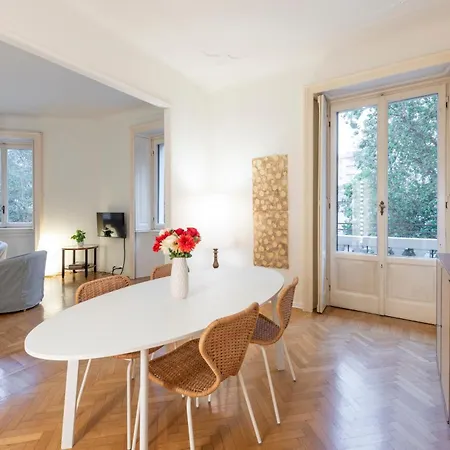 Apartmán Ercole Ferrario 12 - Ampio E Luminoso *