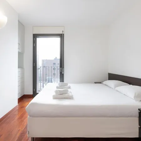 Bright Two Bedrooms With Terrace Zanuso - Mirable Pm * Milán