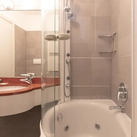 Bright Two Bedrooms With Terrace Zanuso - Mirable Pm Apartment *