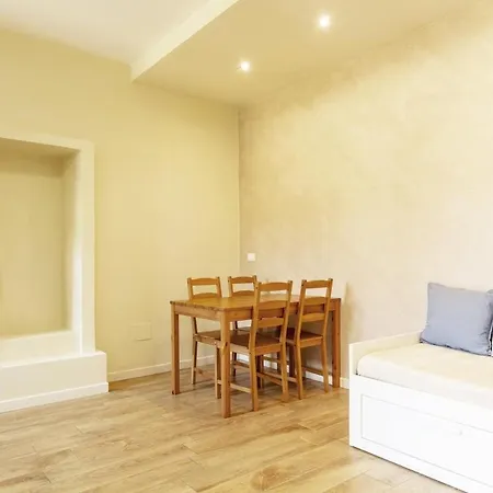 Appartamento Brera-art District Historic Courtyard *