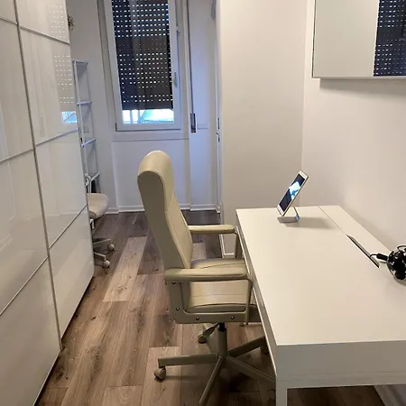 Апартаменты Elegante 80mq Vicino Sempione