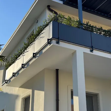 White House Con Posti Auto 아파트 밀라노