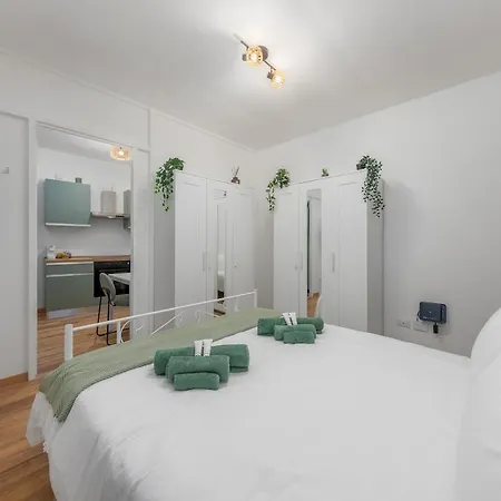 2 Min To Metro - 12 Min To Station And Duomo - Quiet Apartamento *