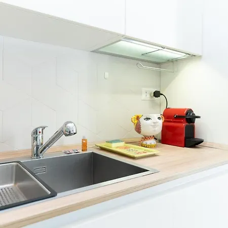 Bright In Front Of Navigli With Ac Wifi Daire Milano