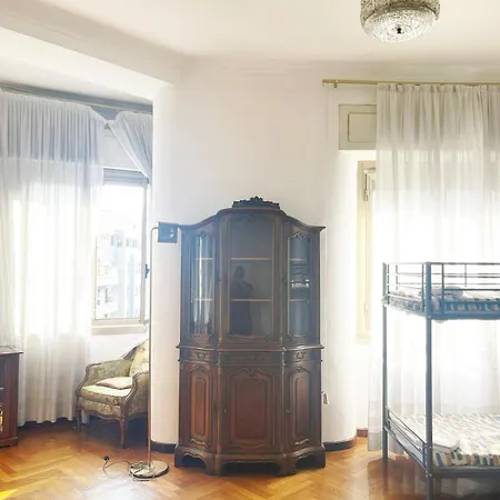 Grand Corner 32 Apartment *