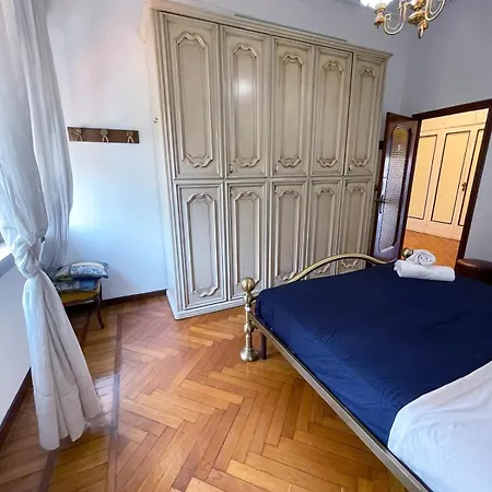 Grand Corner 32 Apartment *