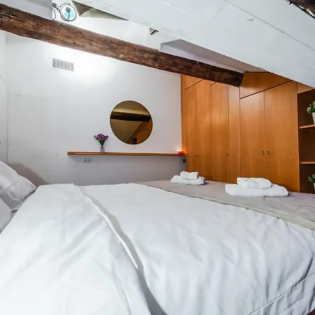 The Mirror Attic - Moscova Brera شقة ميلان