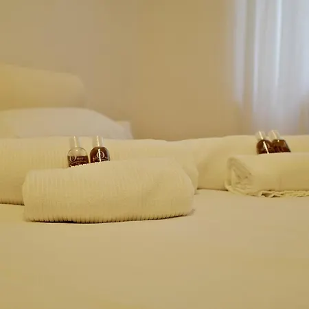Bwr - Two-room Near The Station, Venini Apartment