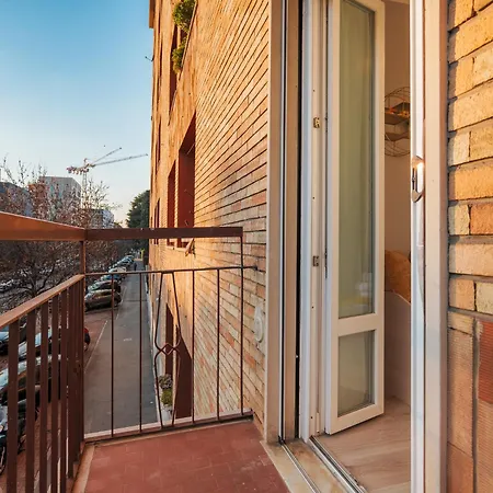 Little Nest Near Porta Vittoria Station Apartment Mailand