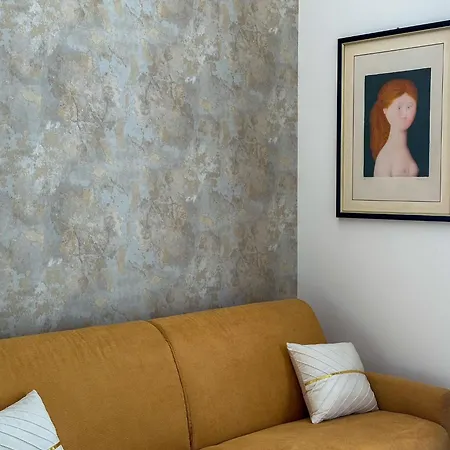 Apartment Gold Lovemi *