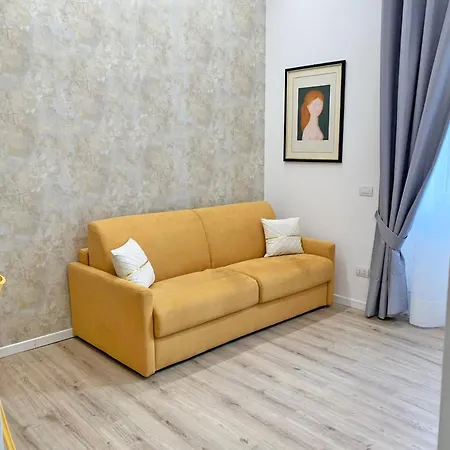 Gold Lovemi Apartment