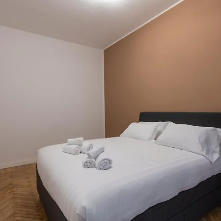 Corso Garibaldi 64 - Living *