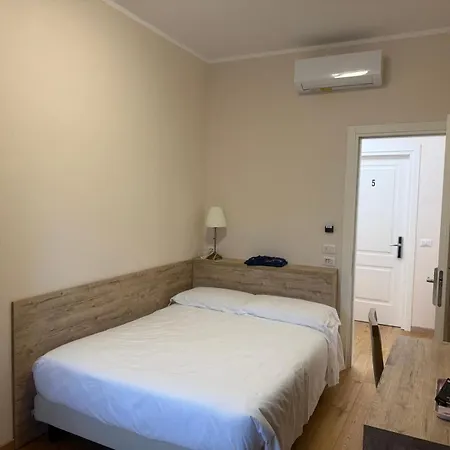 Station Group - Via Ponte Seveso 18