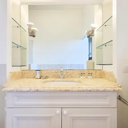 شقة Elegante Quadrilocale Conciliazione - Mirable Pm