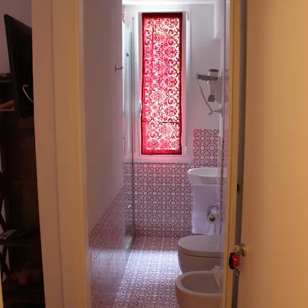 Abracadabra Tortona 4*