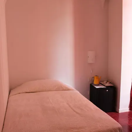 Abracadabra Tortona 4*