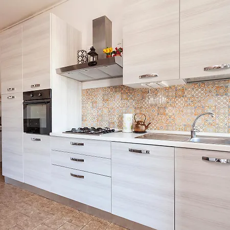 Benaco 98 Mq A - Fondazione Prada Apartmán *