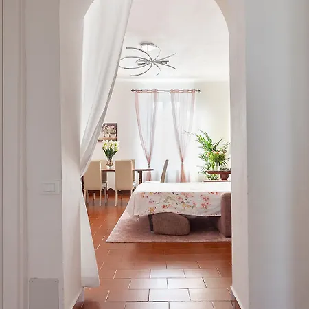 Benaco 98 Mq A - Fondazione Prada Apartment *