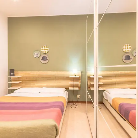 Modern Loft In Near Metro And San Siro דירה *